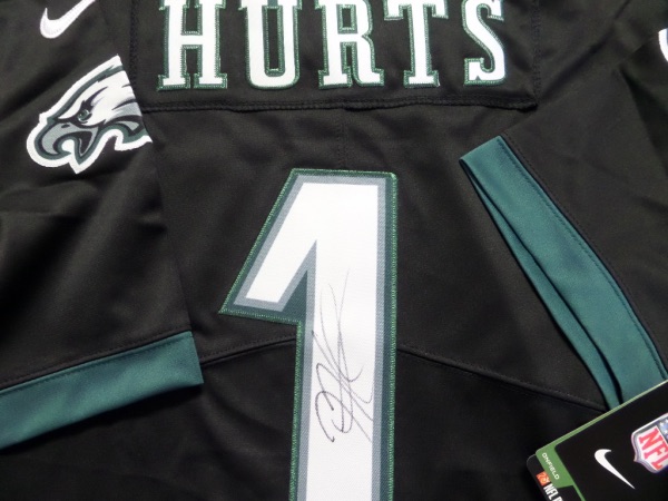 This mint black GORGEOUS authentic jersey comes signed by the most recent Super Bowl Champion & MVP in black perfectly. Ideal to frame and show off and guaranteed authentic. Eagles are set for a long run atop the NFL so get it now! AWESOME. 